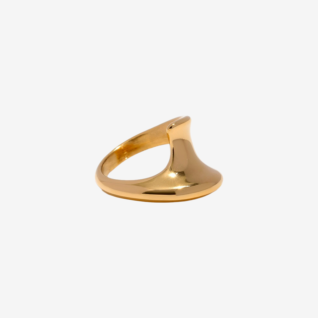 Nuvia Ring